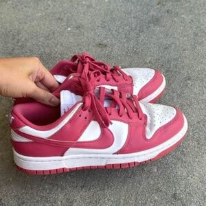 Nike Dunks
